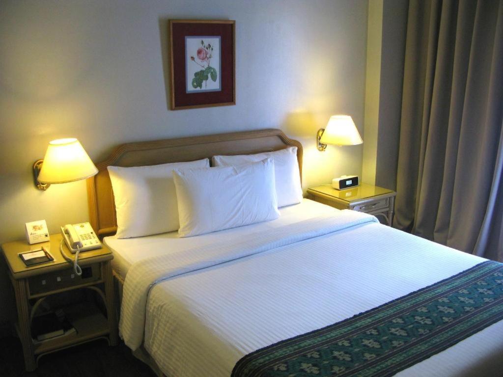 Casa Leticia Boutique Hotel Davao City Eksteriør billede